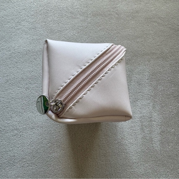 Miniso Sanrio Characters My Melody Makeup Bag - Picture 7 of 15